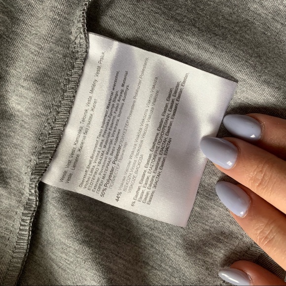 Leather-like Sleeveless layer - Picture 8 of 8